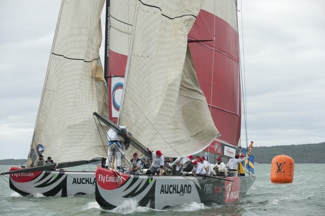 Luffing duel between Artemis and Origin at the top mark &copy; Paul Todd/Outside Images http://www.outsideimages.com